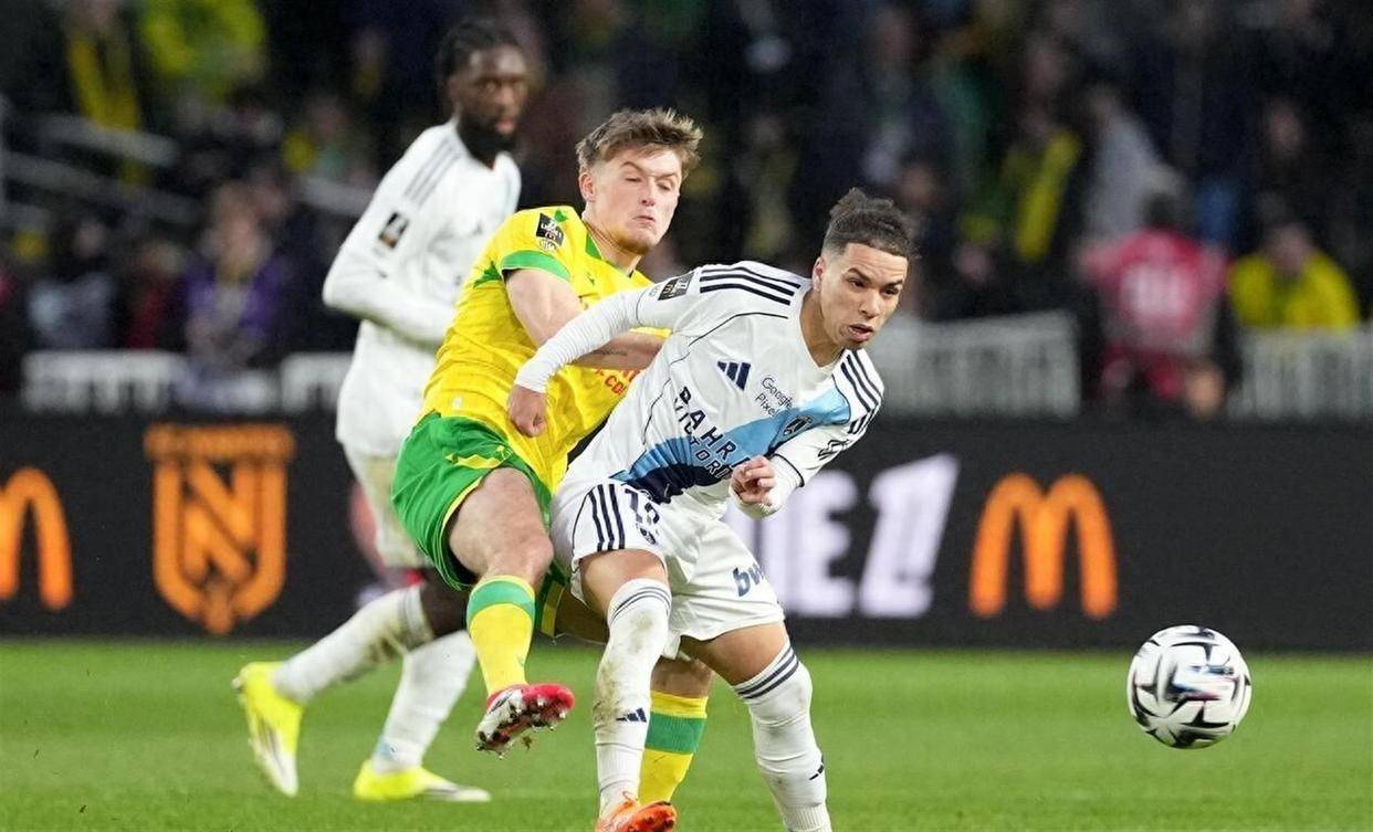 2-1，21岁意大利悍将一剑封喉，率队掀翻法甲8冠王，迎来两连胜