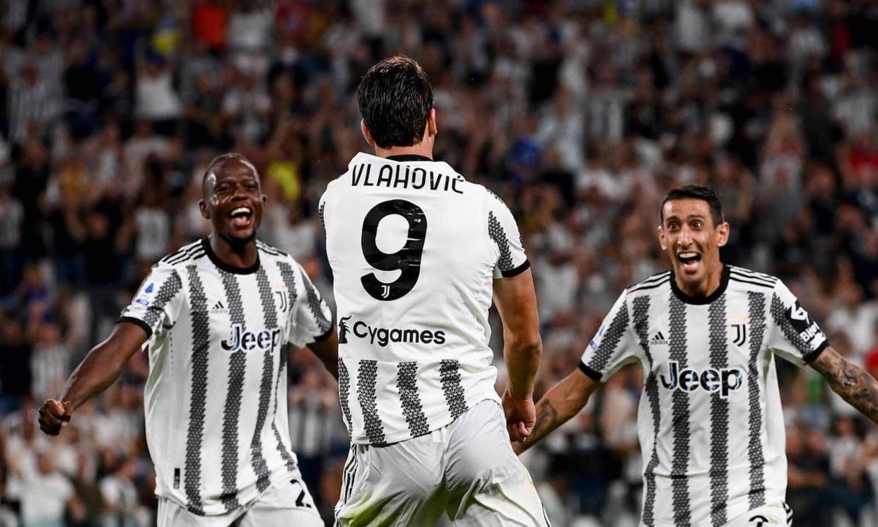 麦肯尼与尤文图斯续约四年合同,年薪420万欧元加奖金,最高可达500万欧元,预计近期官宣